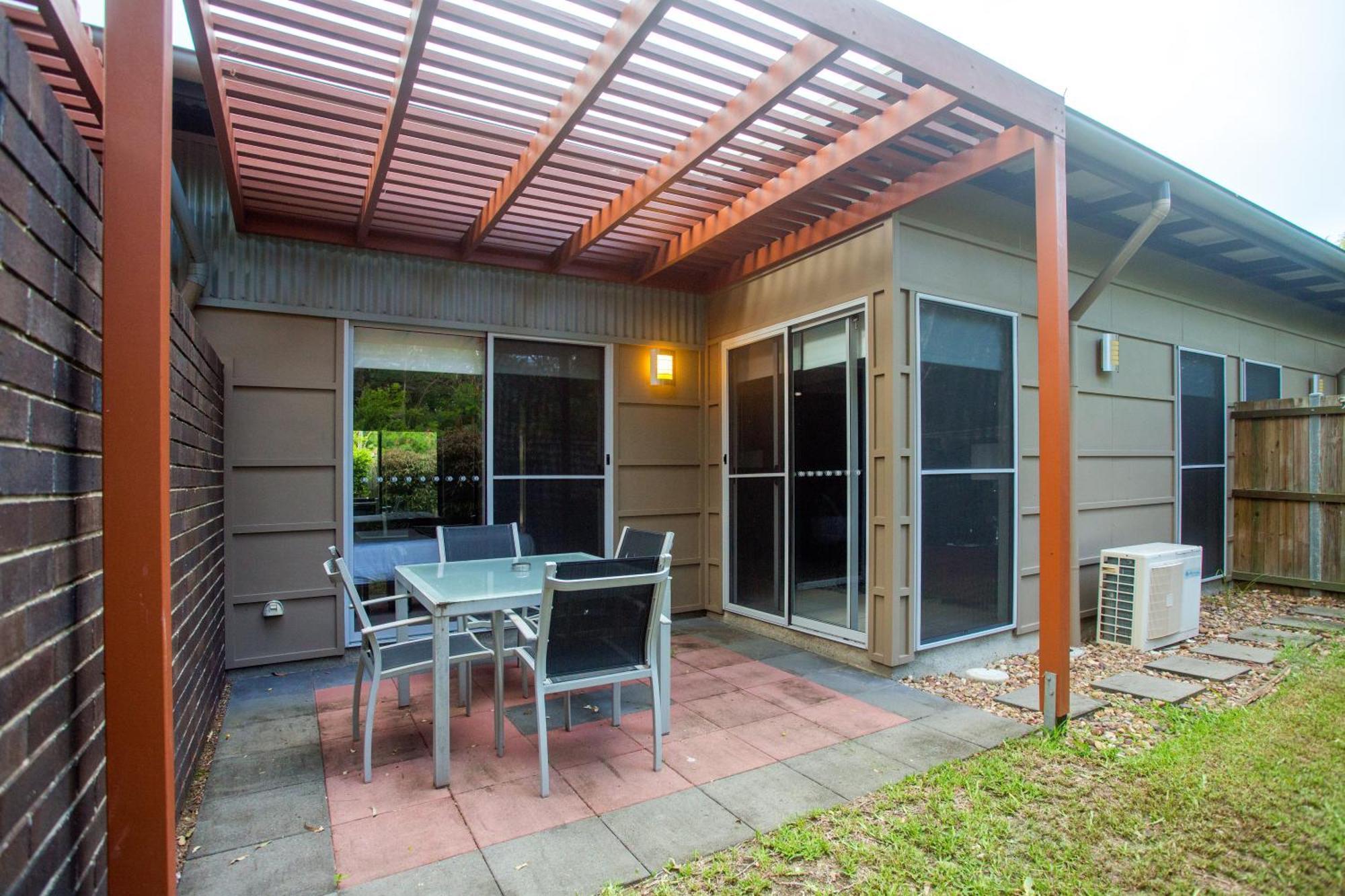 Villa Quarterdecks Retreat Urangan Habitación foto